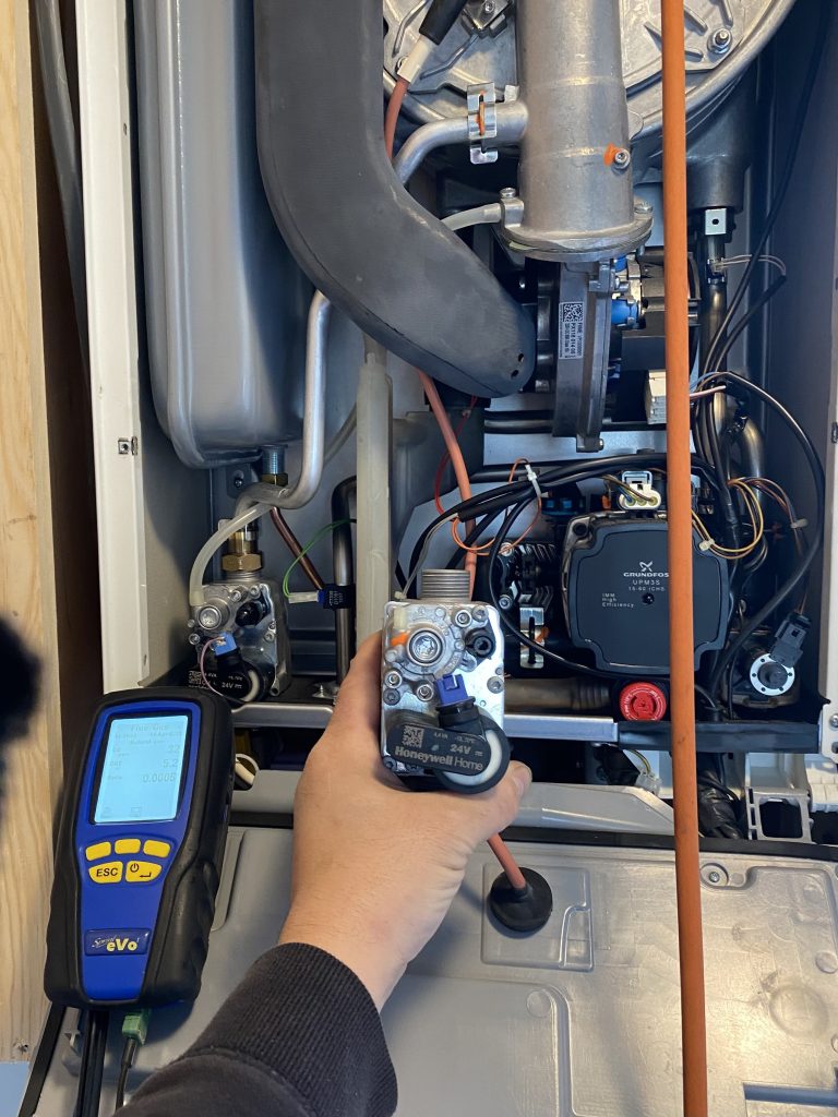 Boiler repairs photo (services)__
