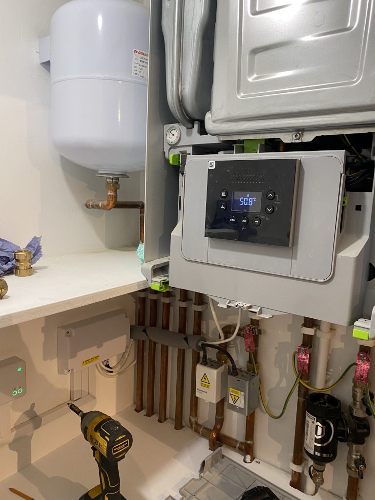 Boiler servicing_maintenance photo homepage__